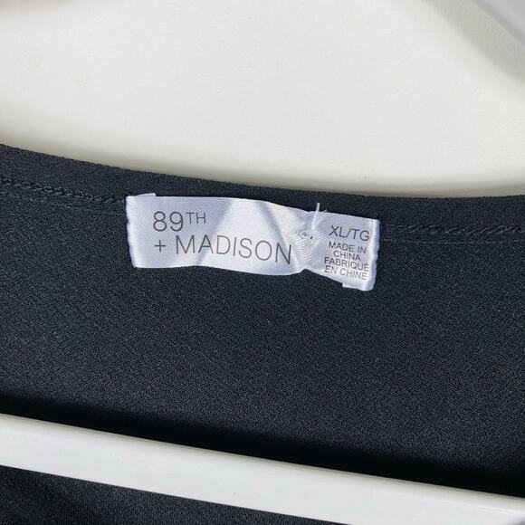 89th + Madison Size XL Jewel Neck Short Sleeve Blouse Top Black - Picture 4 of 5